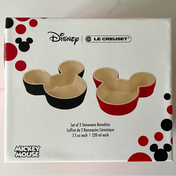 Le Creuset Kitchen New Le Creuset Disney Mickey Mouse Set Of